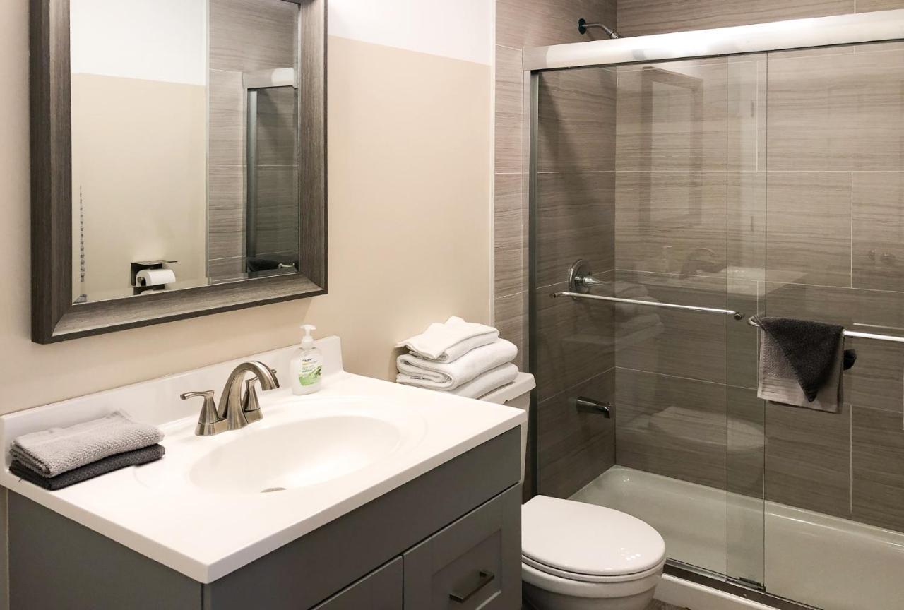 Lazy Cuckoo Inn - Sleek And Stylish Studio Apartments Форт Майерс Бийч Екстериор снимка